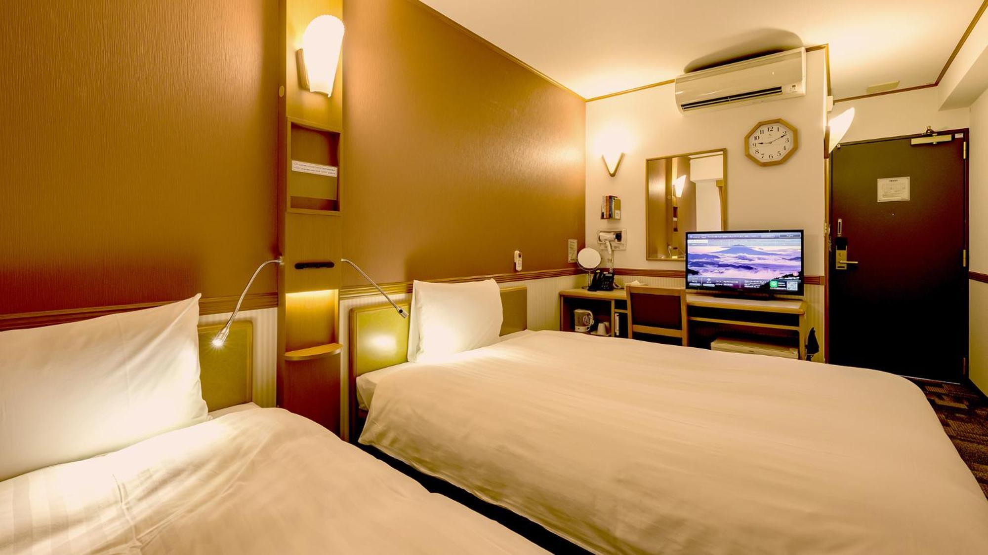 Toyoko Inn Takasaki Eki Nishi Guchi No 2 Kamer foto