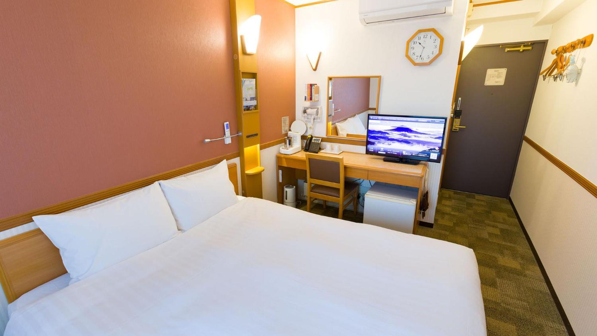 Toyoko Inn Takasaki Eki Nishi Guchi No 2 Kamer foto