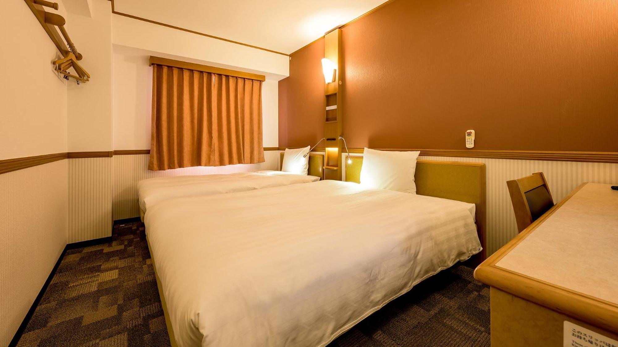 Toyoko Inn Takasaki Eki Nishi Guchi No 2 Kamer foto