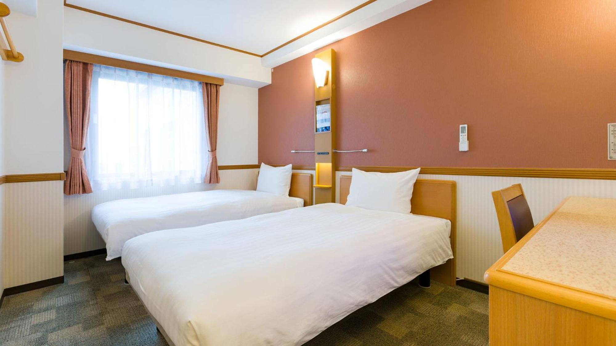 Toyoko Inn Takasaki Eki Nishi Guchi No 2 Buitenkant foto