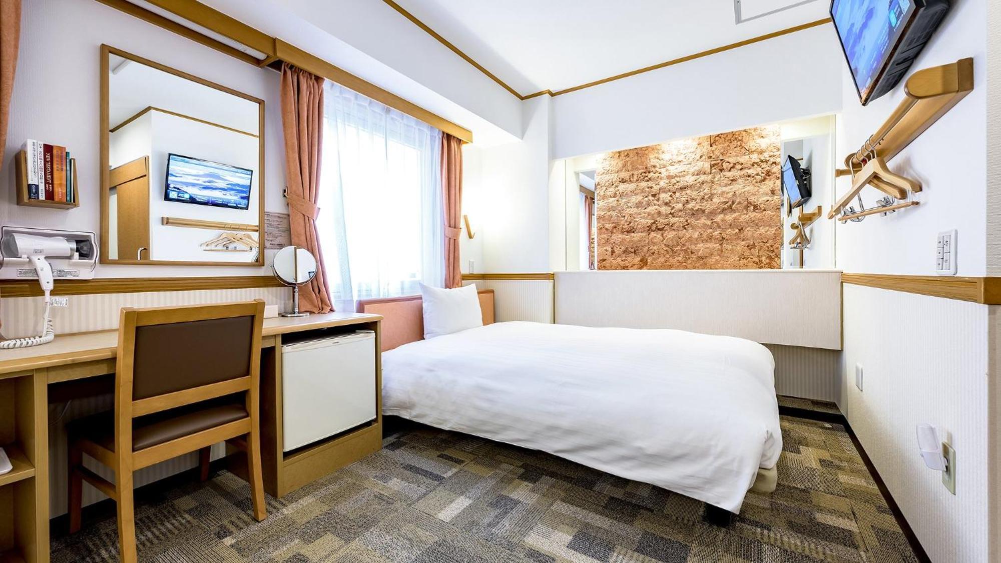 Toyoko Inn Takasaki Eki Nishi Guchi No 2 Kamer foto